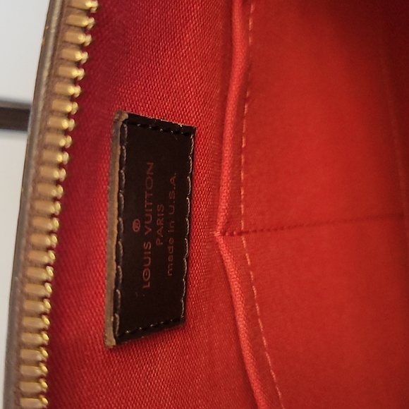 LV Westminster Damier Ebene Handbag 👜 - Picture 8 of 17